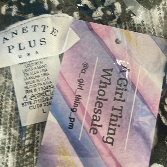 NWT Janette Plus animal print tunic. Size Large - Picture 5 of 5